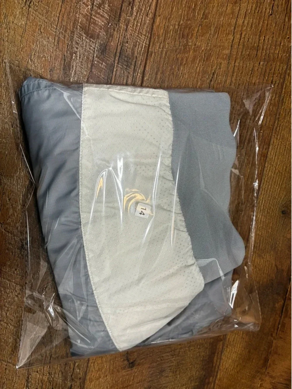 Nike Women's Tech wear Utility Layered Mesh Snap Skirt Size S Grey/White